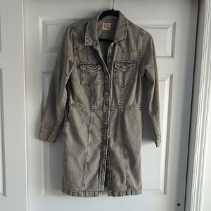 Levis Soft Denim Button Down Dress